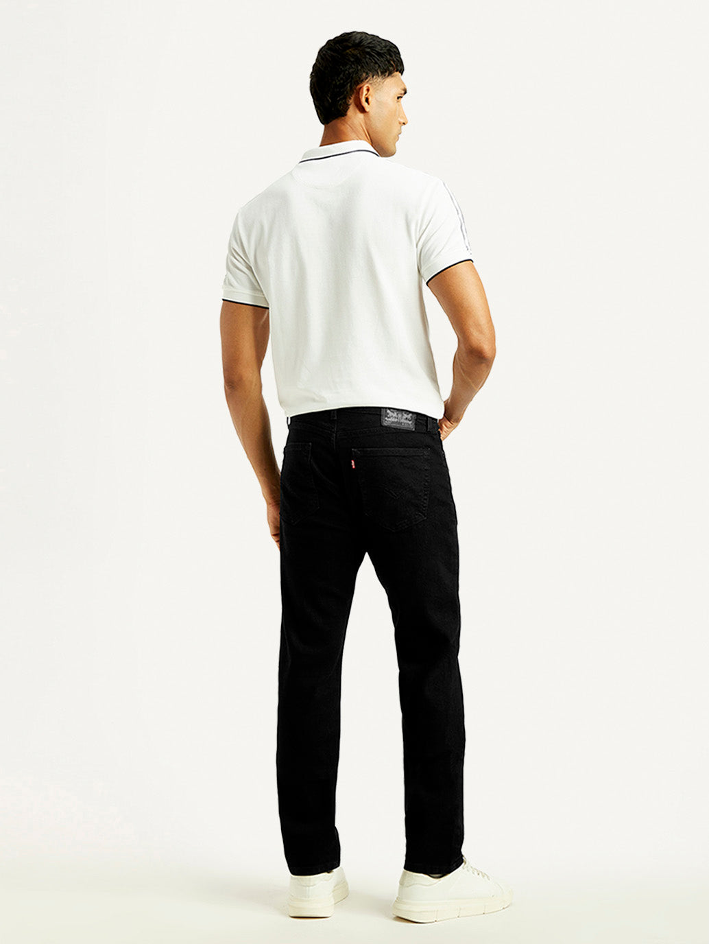 Men's 505 Black Straight Fit Mid Rise Jeans