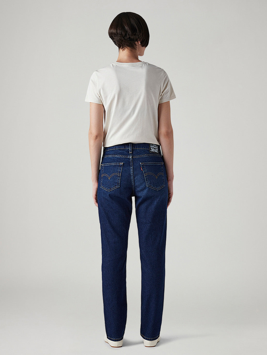 Women's 724 Dark Indigo Slim Straight Fit High Rise Tinted Jeans