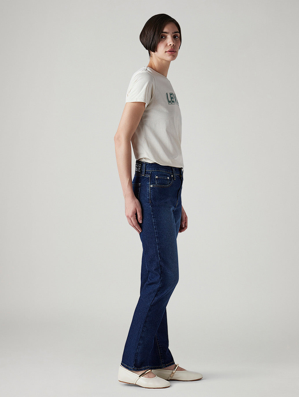 Women's 724 Dark Indigo Slim Straight Fit High Rise Tinted Jeans