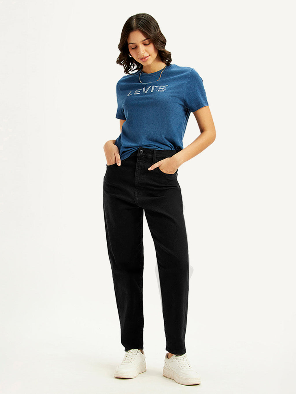 Women's Black Loose Tapered Fit High Rise Jeans