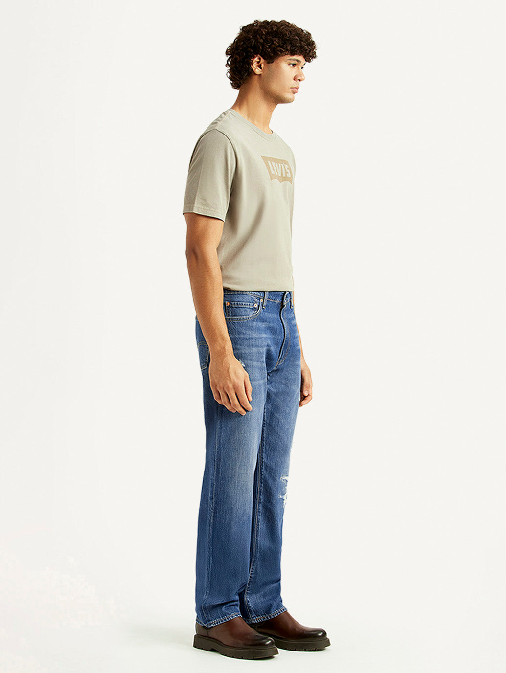 Men's 555 Blue Relaxed Straight Fit Mid Rise Selvedge Jeans