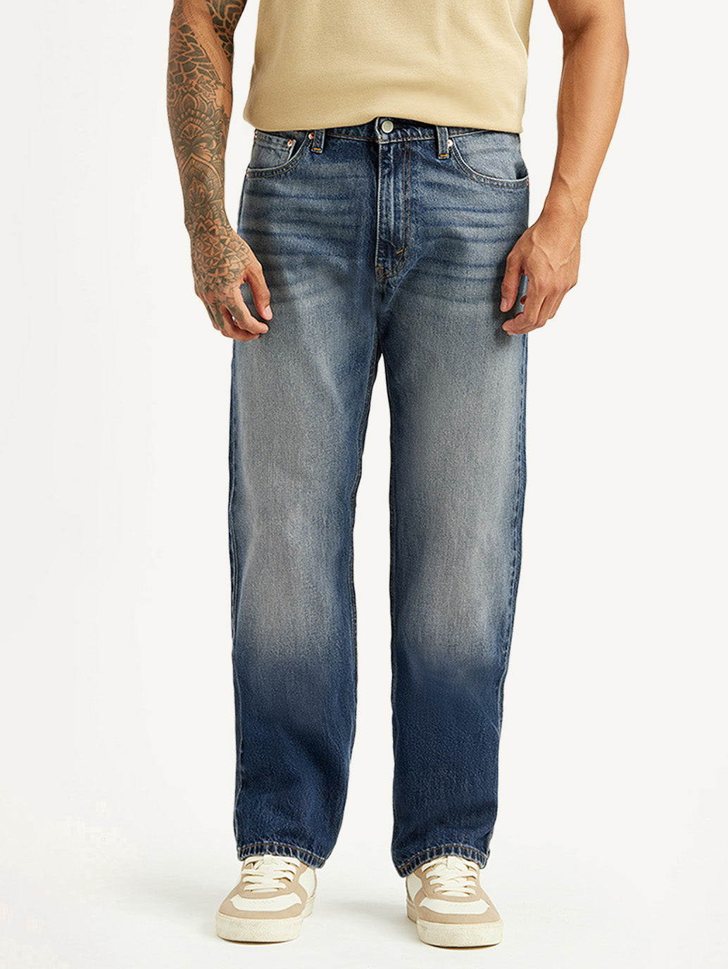 Men's Tinted 555 Blue Relaxed Straight Fit Mid Rise Jeans