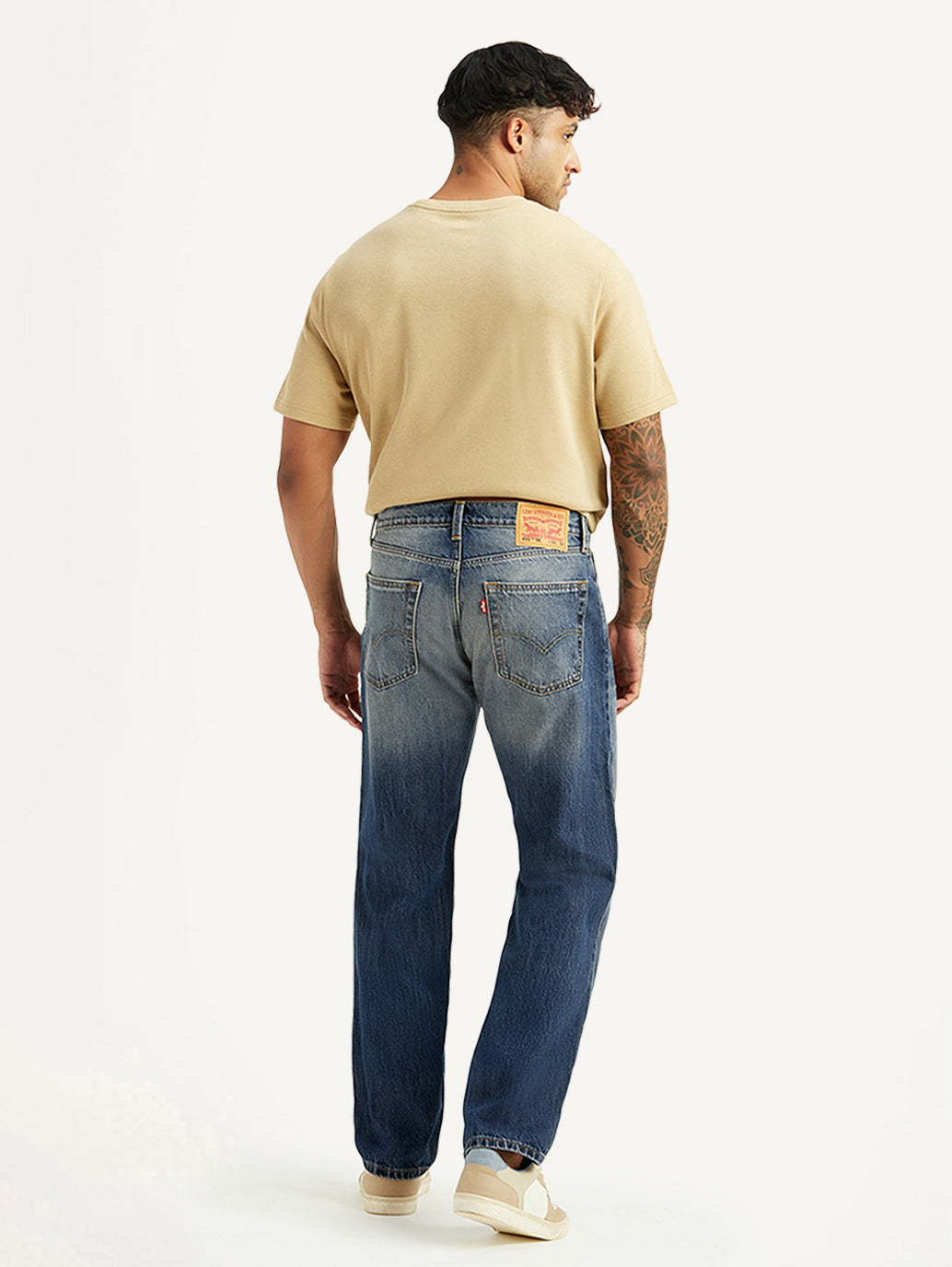 Men's Tinted 555 Blue Relaxed Straight Fit Mid Rise Jeans