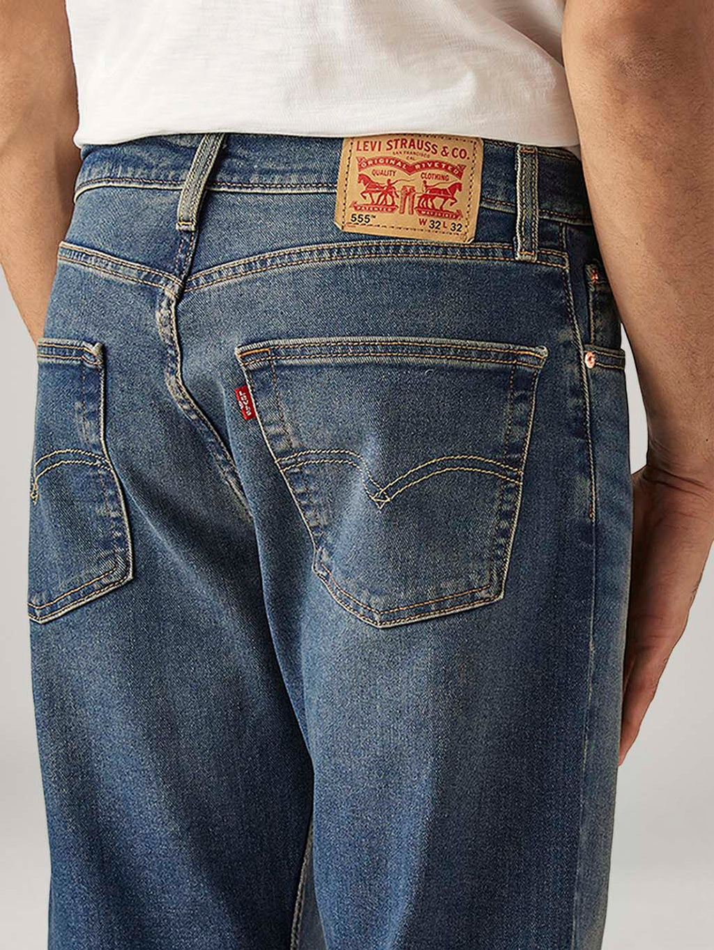 Men's 511 Blue Slim Fit Mid Rise Jeans