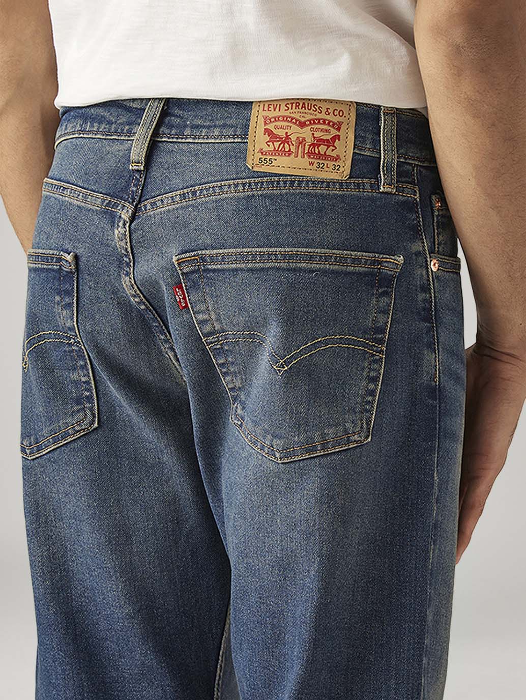 Men's 511 Blue Slim Fit Mid Rise Jeans