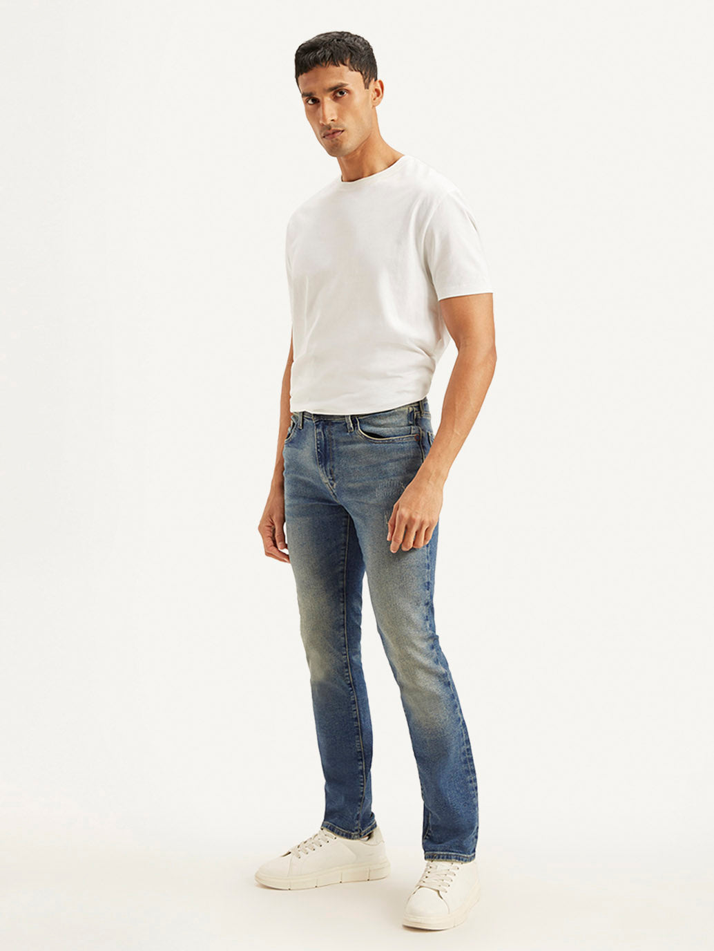 Men's 511 Blue Slim Fit Mid Rise Jeans