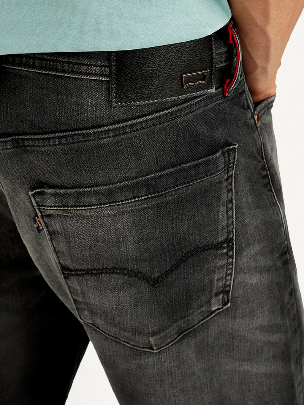 Men's Redloop 512 Slim Tapered Fit Mid Rise Jeans
