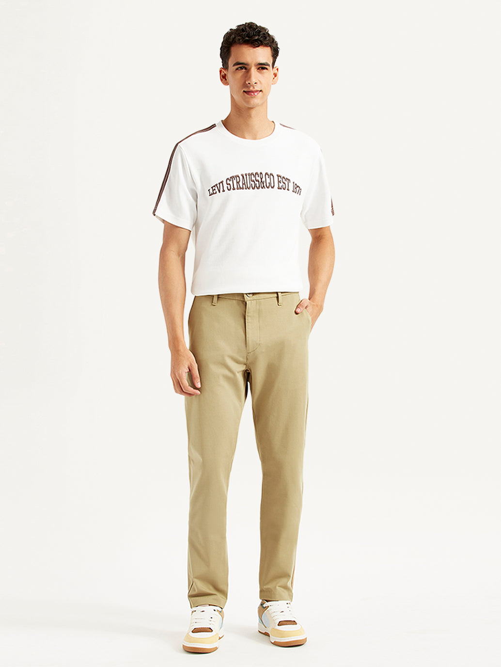 Men's Beige Slim Fit Tech Pant Chinos