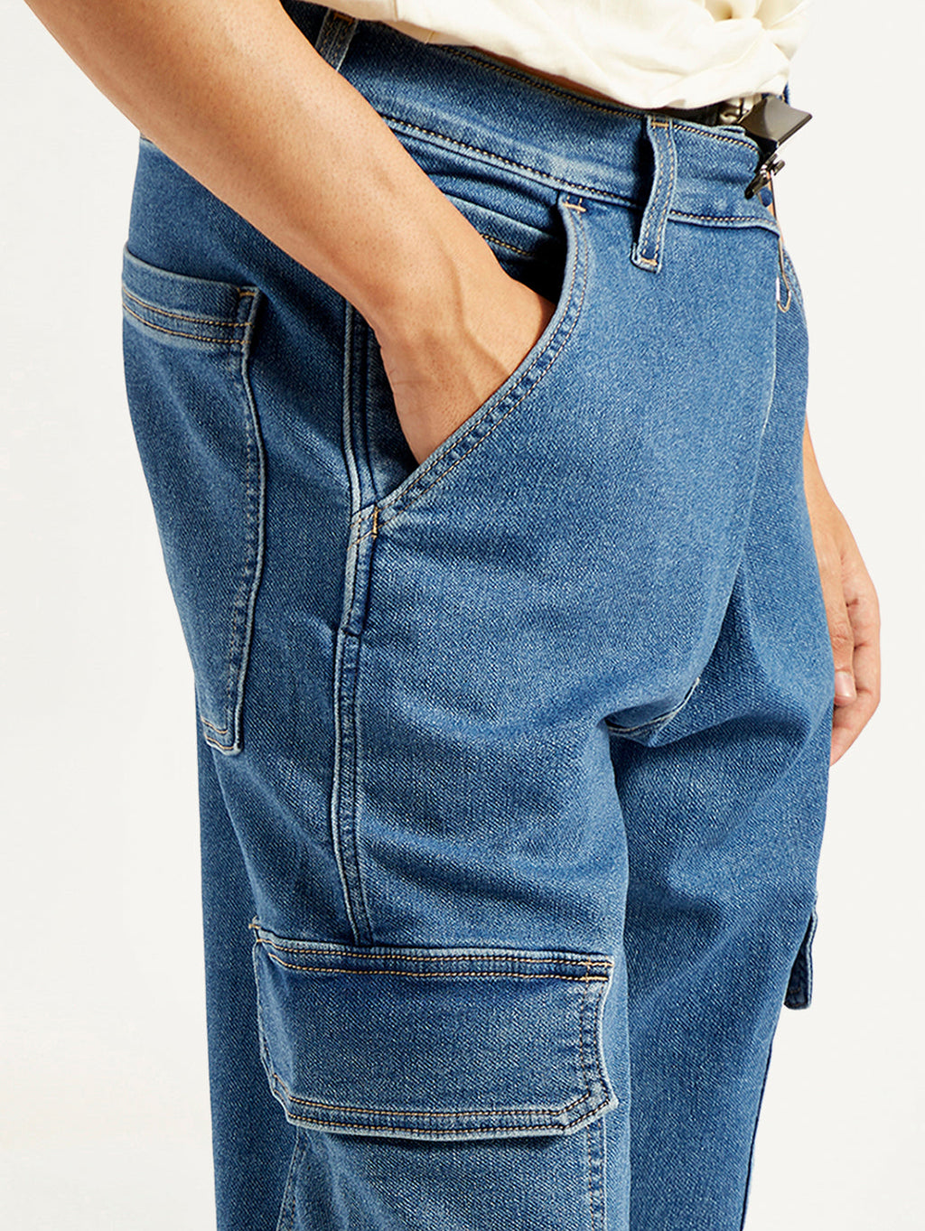 Men's 568 Blue Loose Fit Mid Rise Jeans