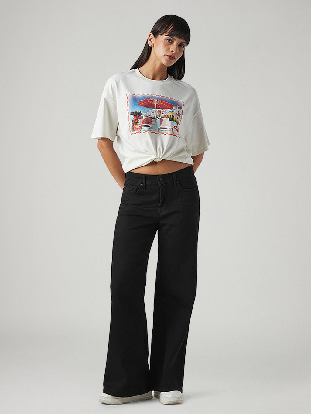 Women's 318 Black Wide Leg Fit Mid Rise Jeans