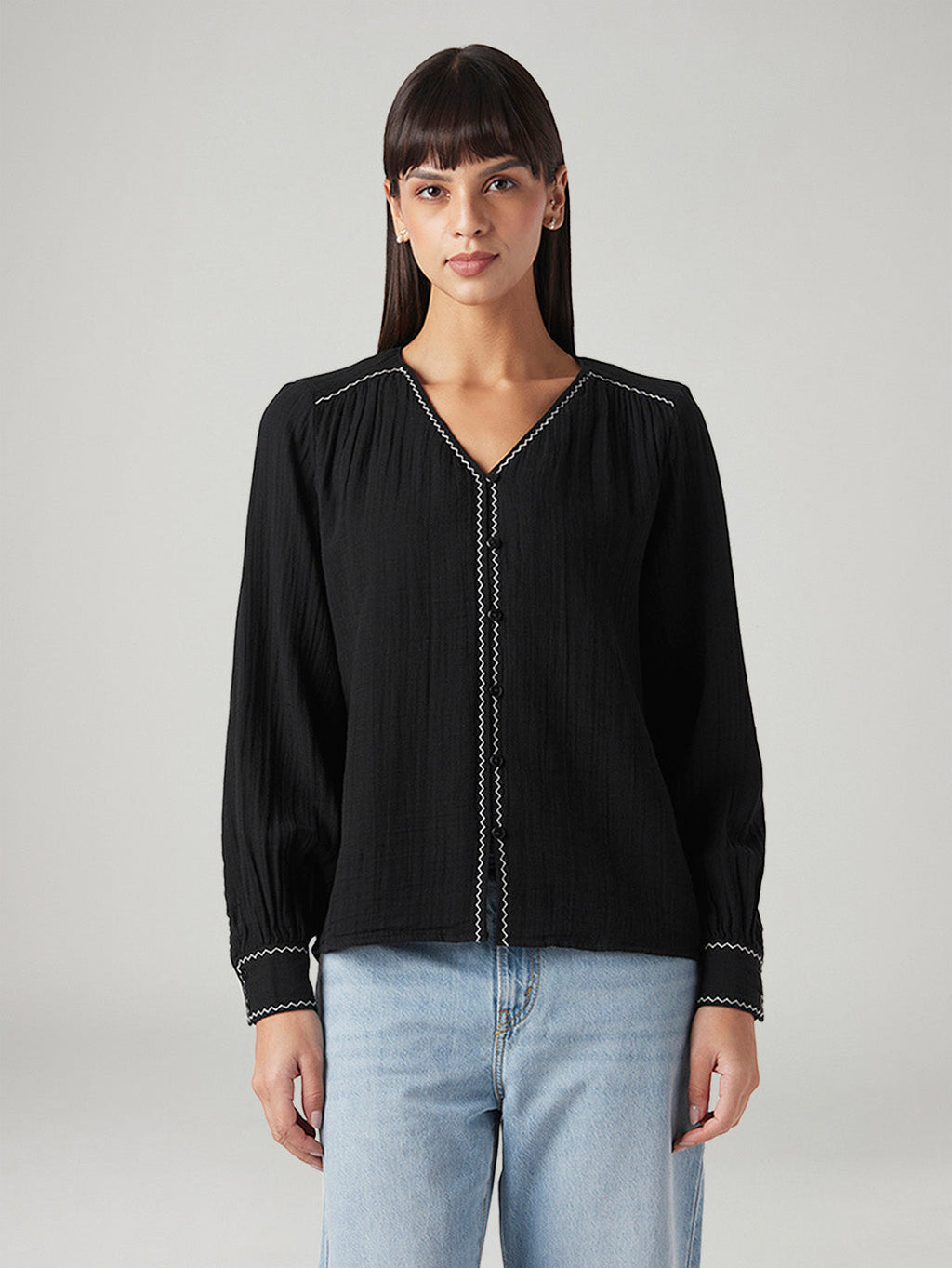 Women's Solid Regular Fit Top