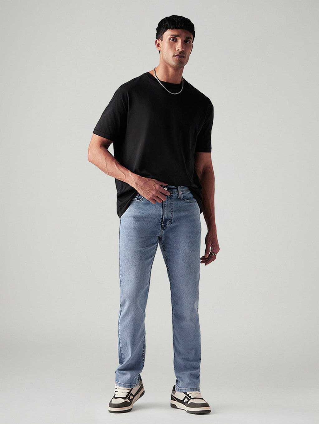 Men's 513 Light Indigo Slim Straight Fit Mid Rise Jeans