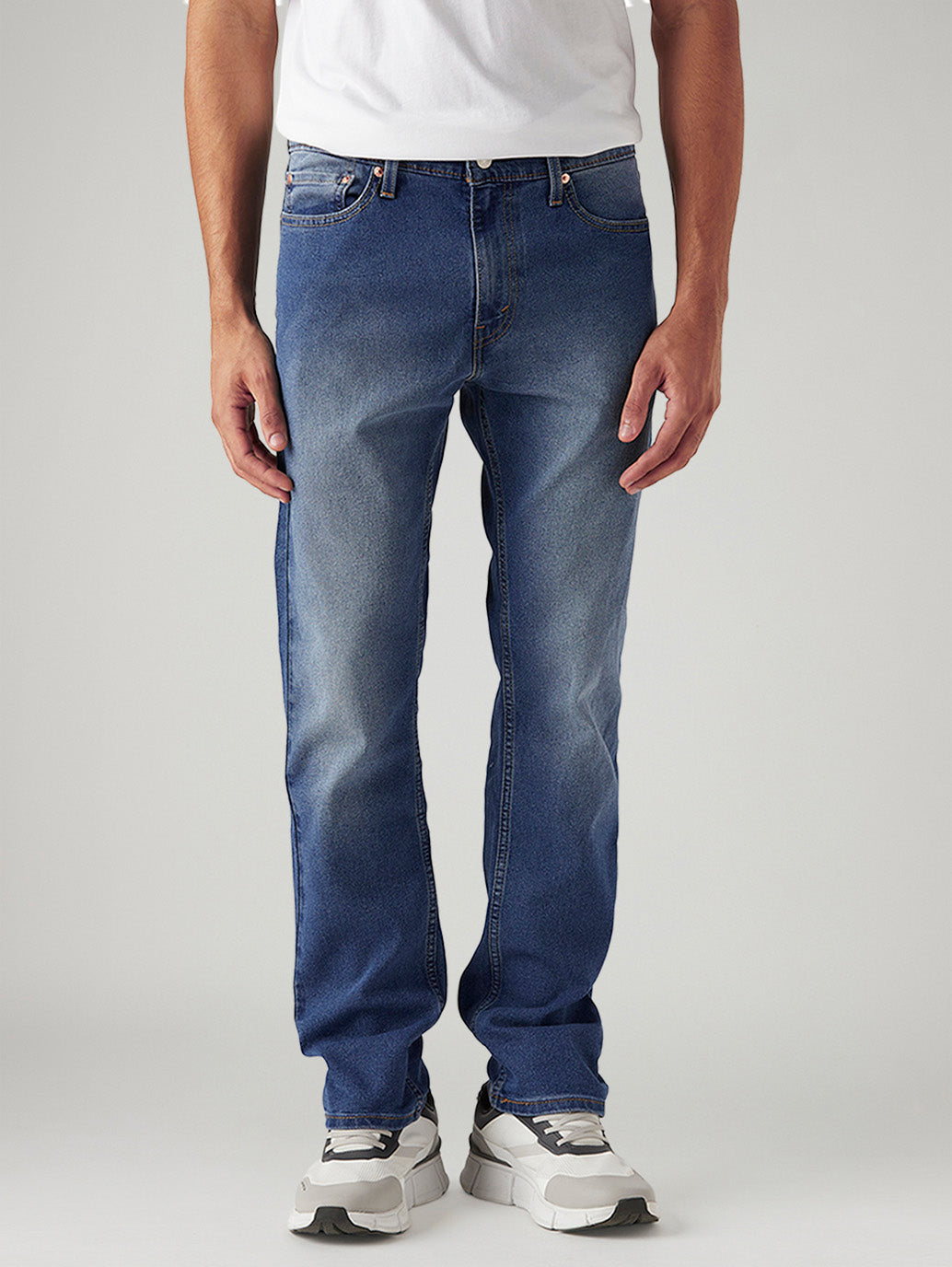 Men's 513 Med Indigo Slim Straight Fit Mid Rise Jeans