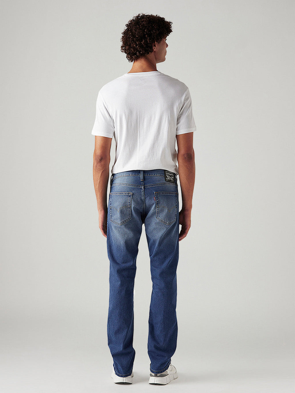 Men's 513 Med Indigo Slim Straight Fit Mid Rise Jeans