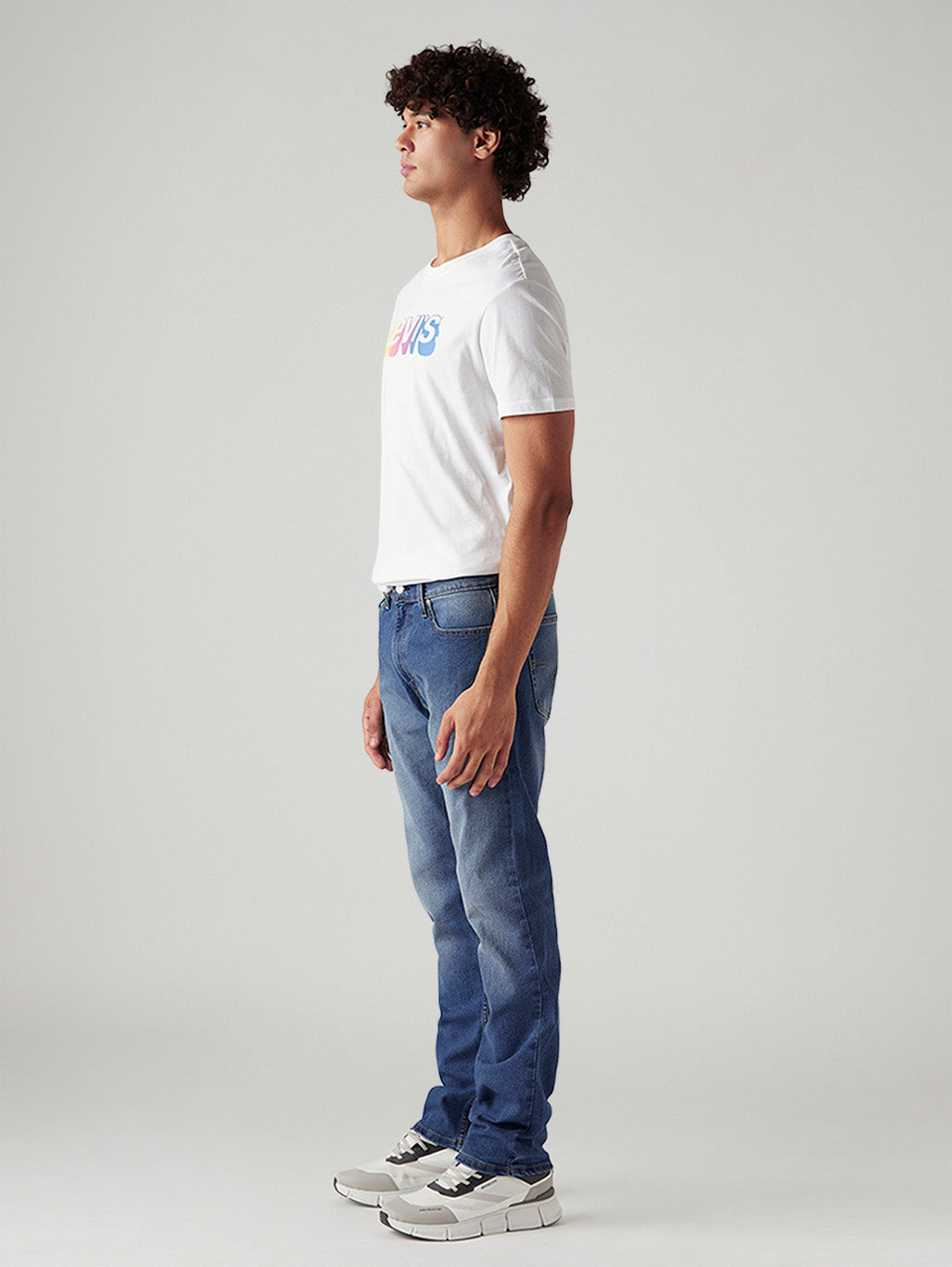 Men's 513 Med Indigo Slim Straight Fit Mid Rise Jeans