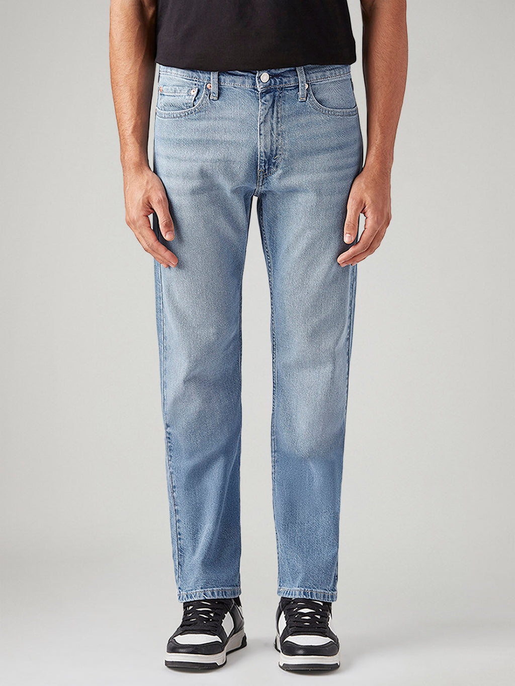Men's 513 Light Blue Slim Straight Fit Mid Rise Jeans