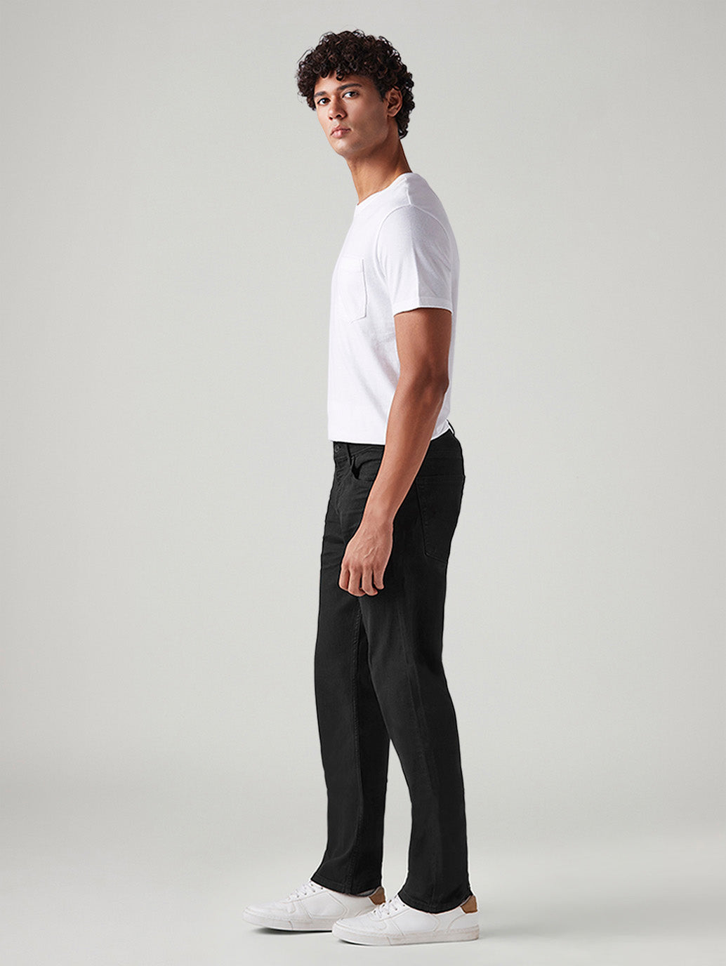 Men's 513 Black Slim Straight Fit Mid Rise Jeans