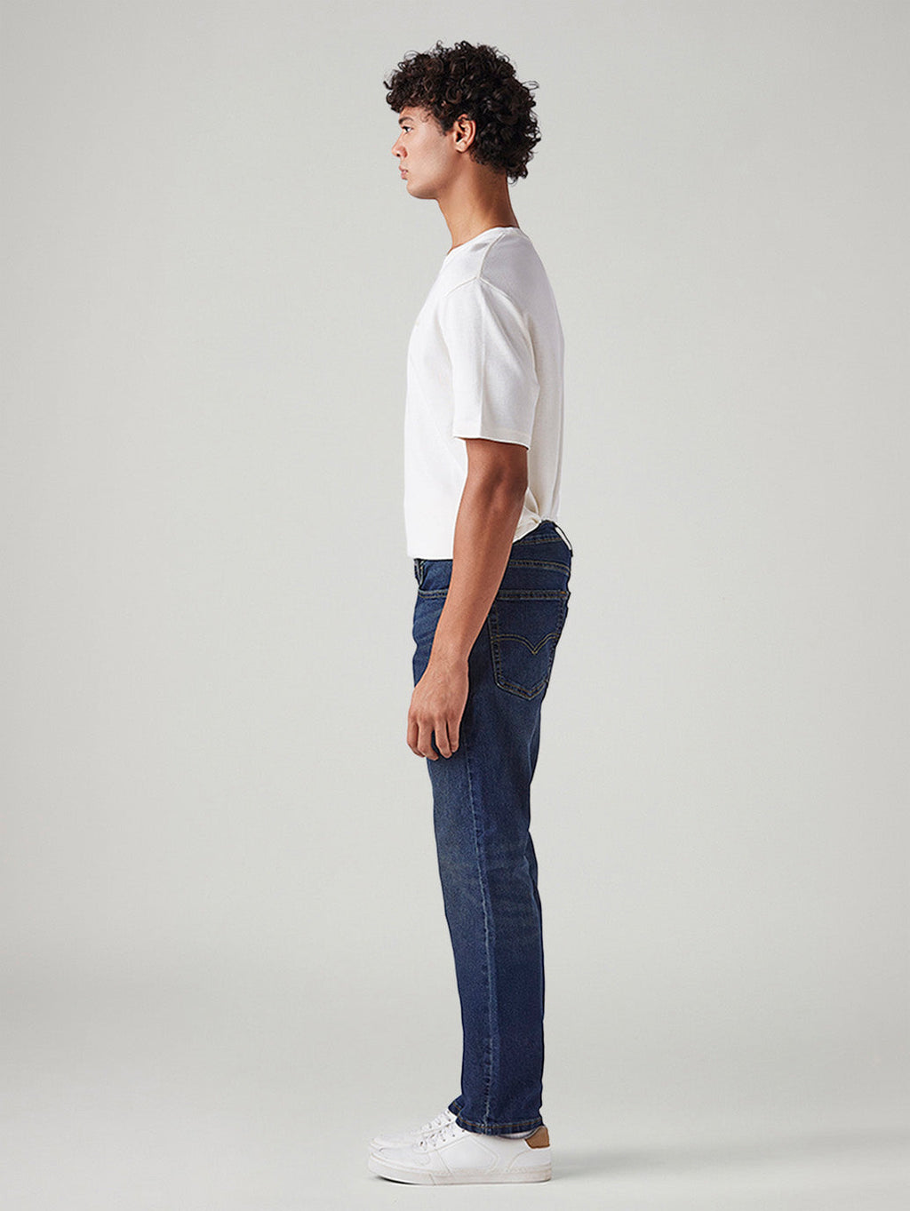 Men's 513 Blue Slim Straight Fit Mid Rise Tinted Jeans