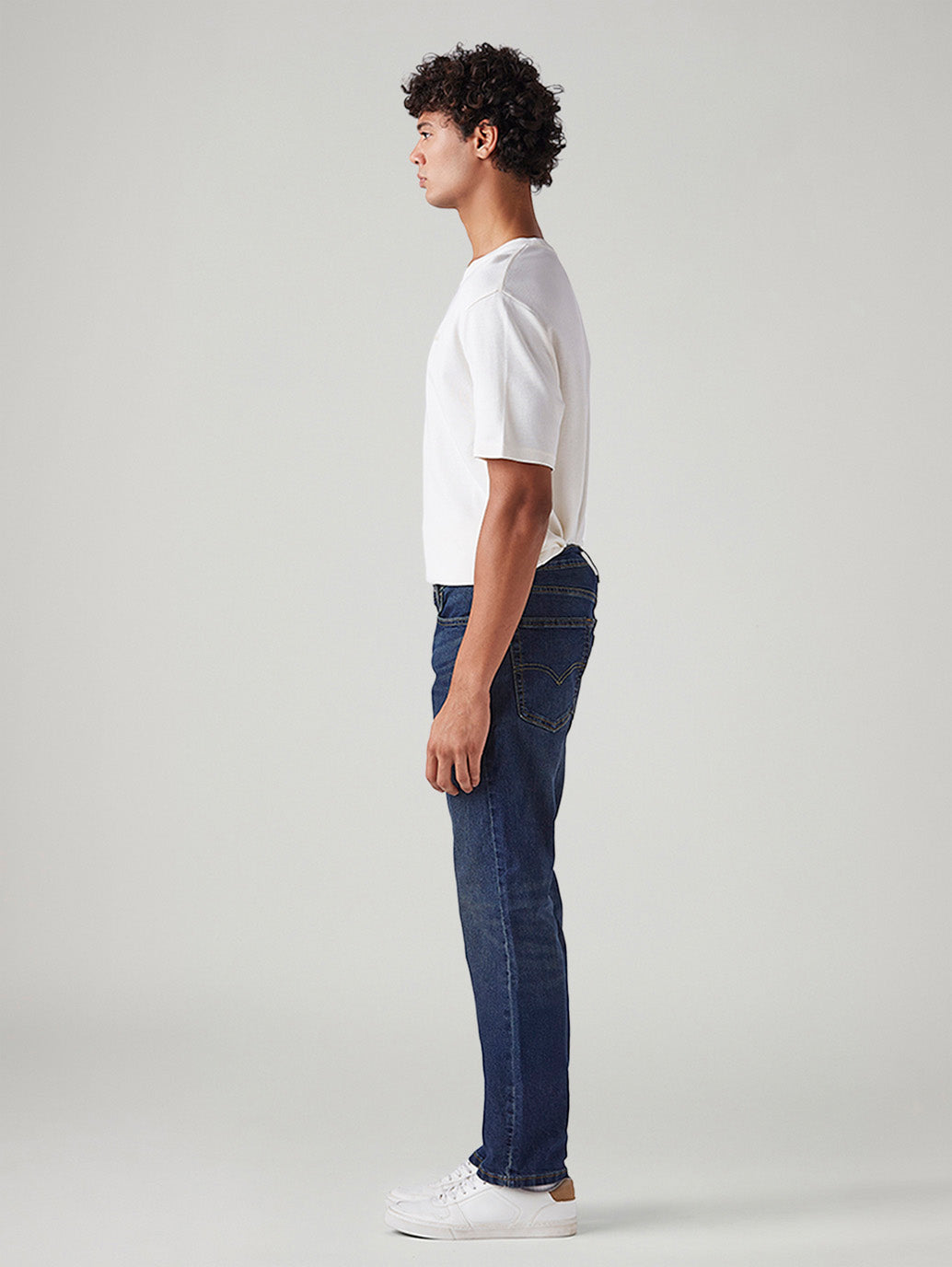 Men's 513 Blue Slim Straight Fit Mid Rise Tinted Jeans