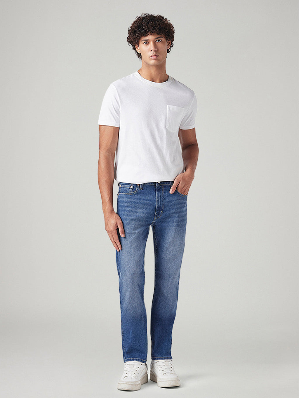 Men's 513 Med Indigo Slim Straight Fit Mid Rise Jeans