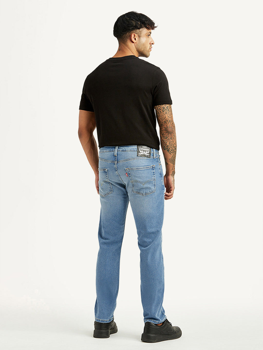 Men's 513 Light Indigo Slim Tapered Fit Mid Rise Jeans