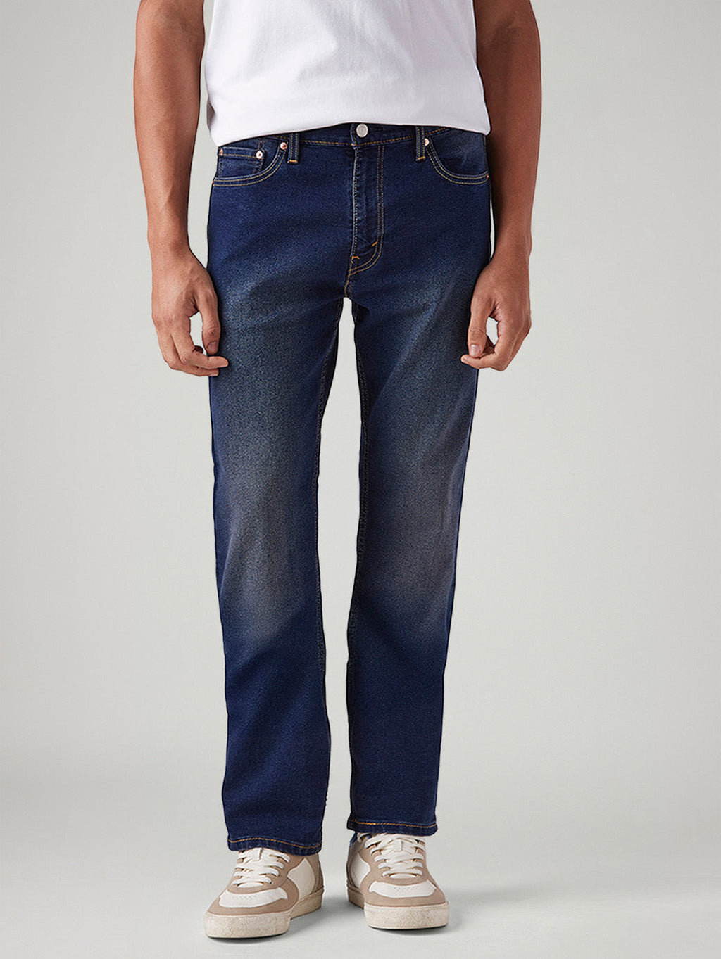 Men's 513 Dark Blue Slim Straight Fit Mid Rise Tinted Jeans