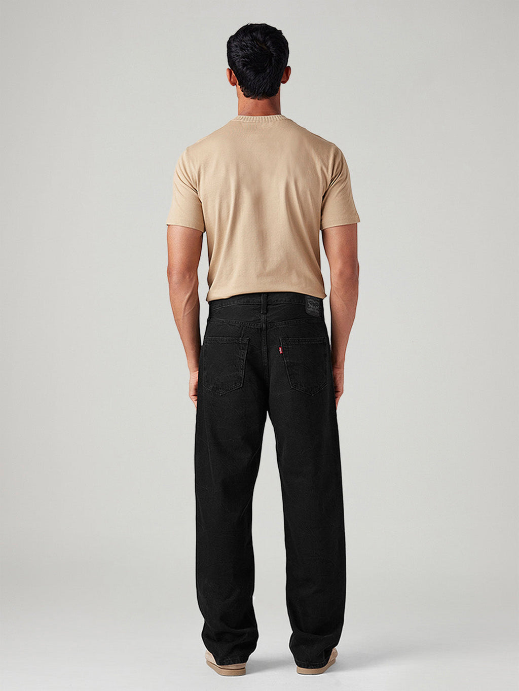 Men's 568 Black Loose Fit Mid Rise Jeans