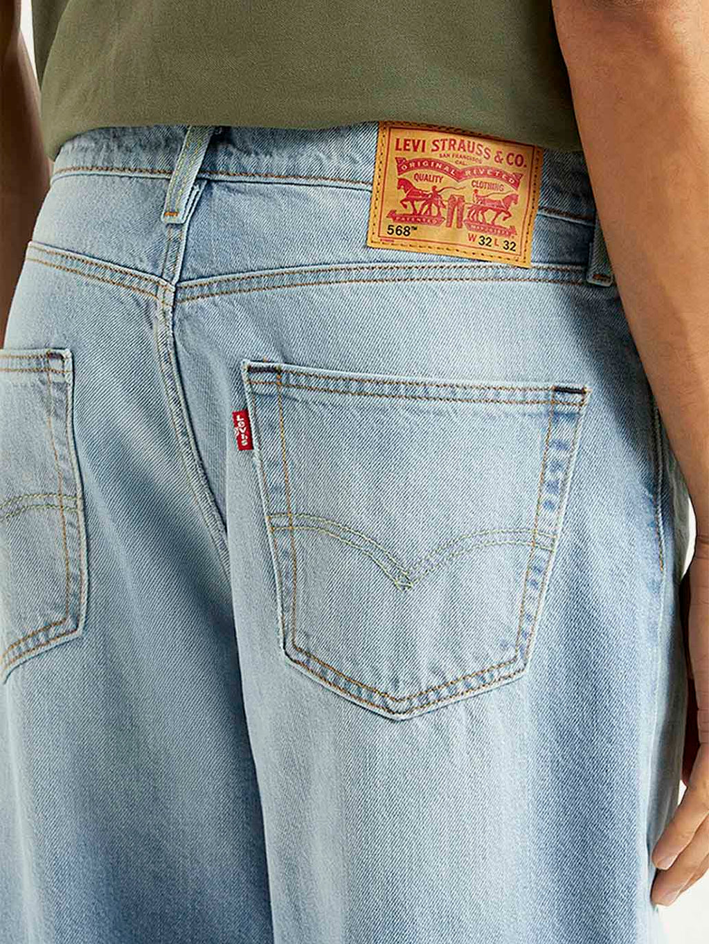 Men's 568 Light Blue Loose Fit Mid Rise Jeans