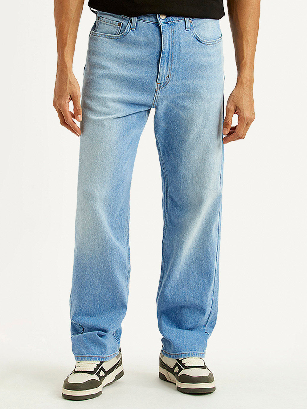 Men's 568 Light Blue Loose Fit Mid Rise Jeans