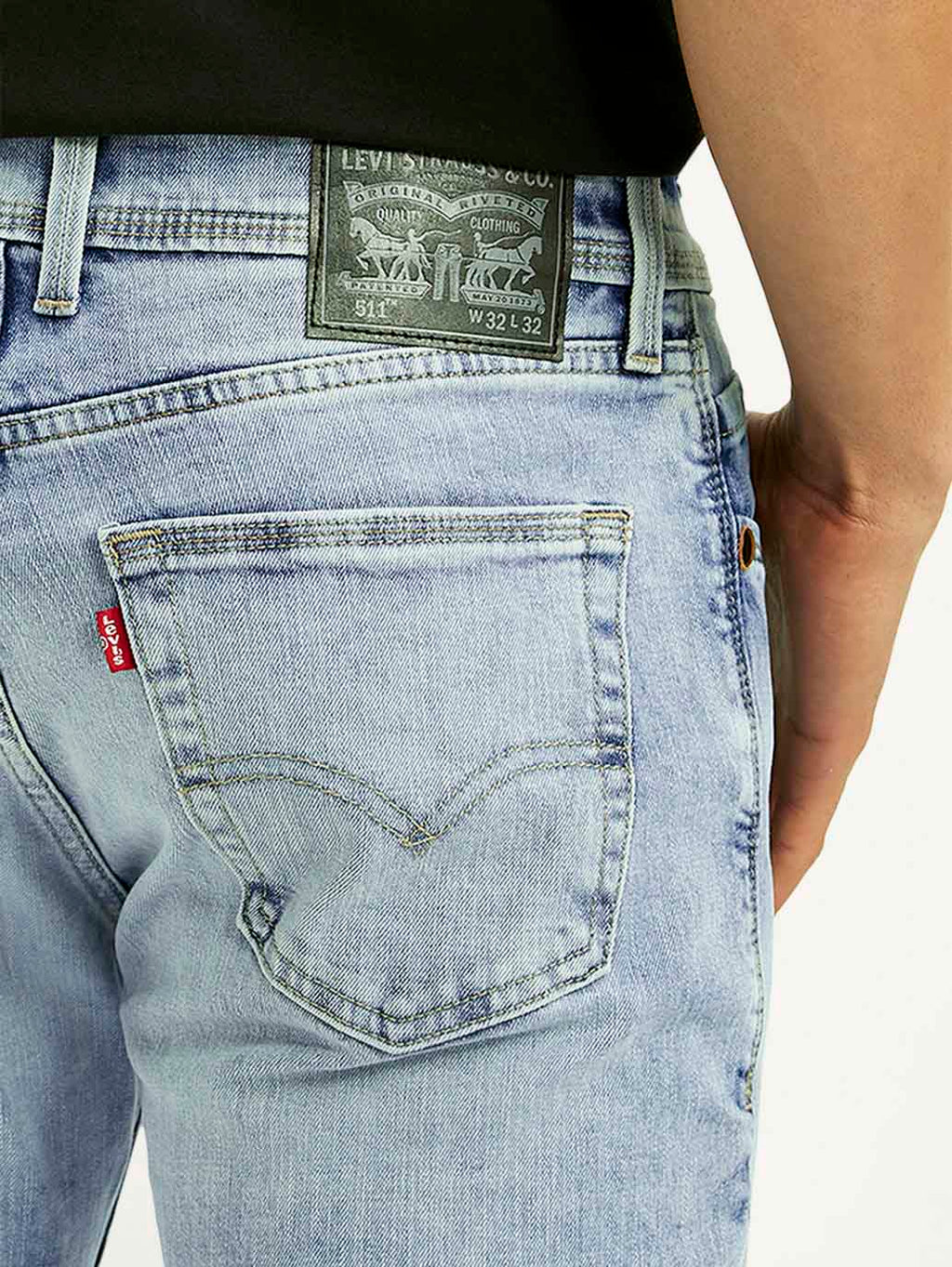 Men's 511 Light Blue Slim Fit Mid Rise Jeans