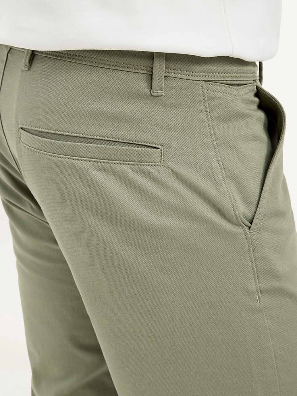 Men's Green Authentic Straight Fit Chino Pants