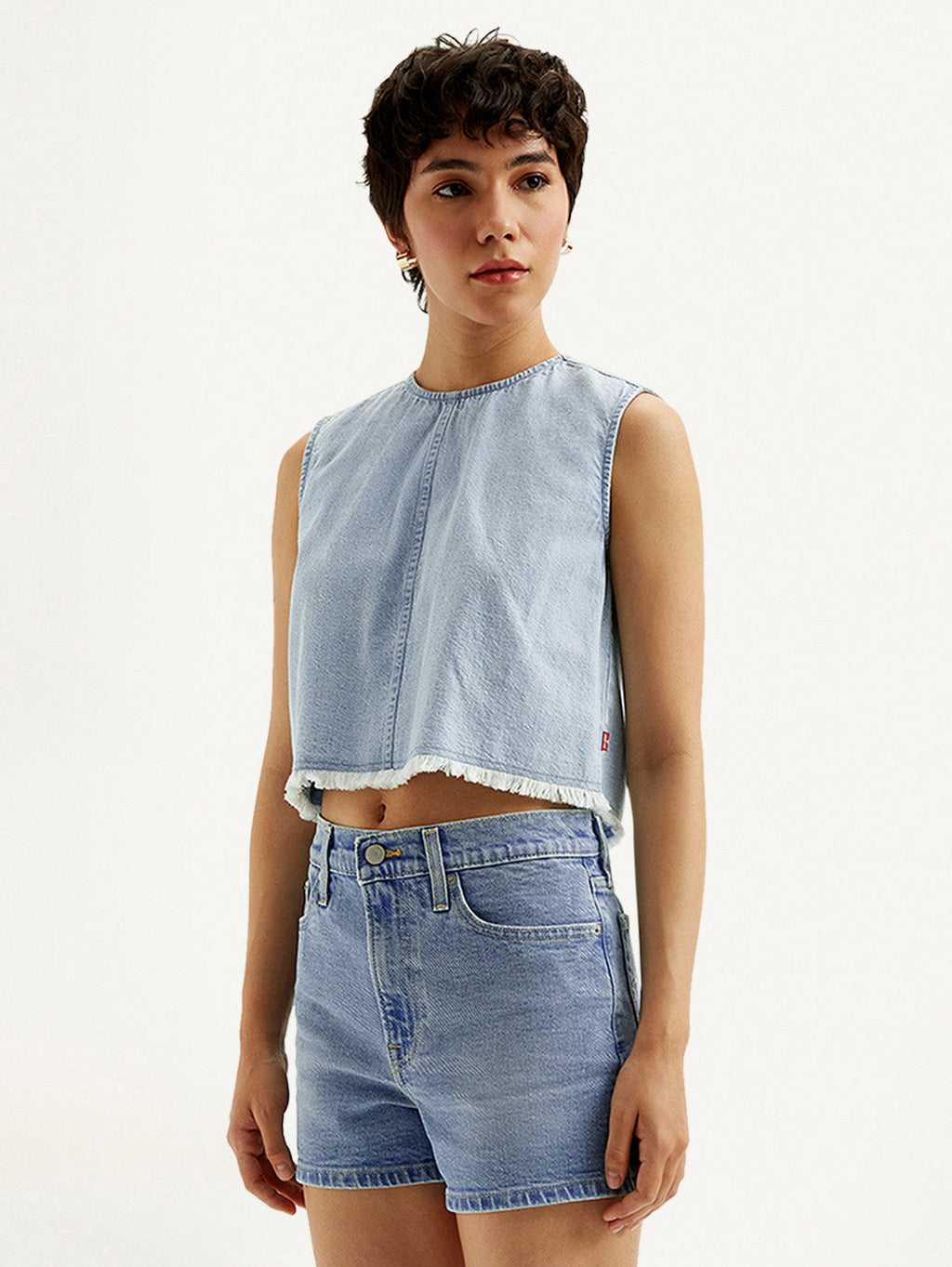 Women's Solid Light Blue Round Neck Denim Crop Top