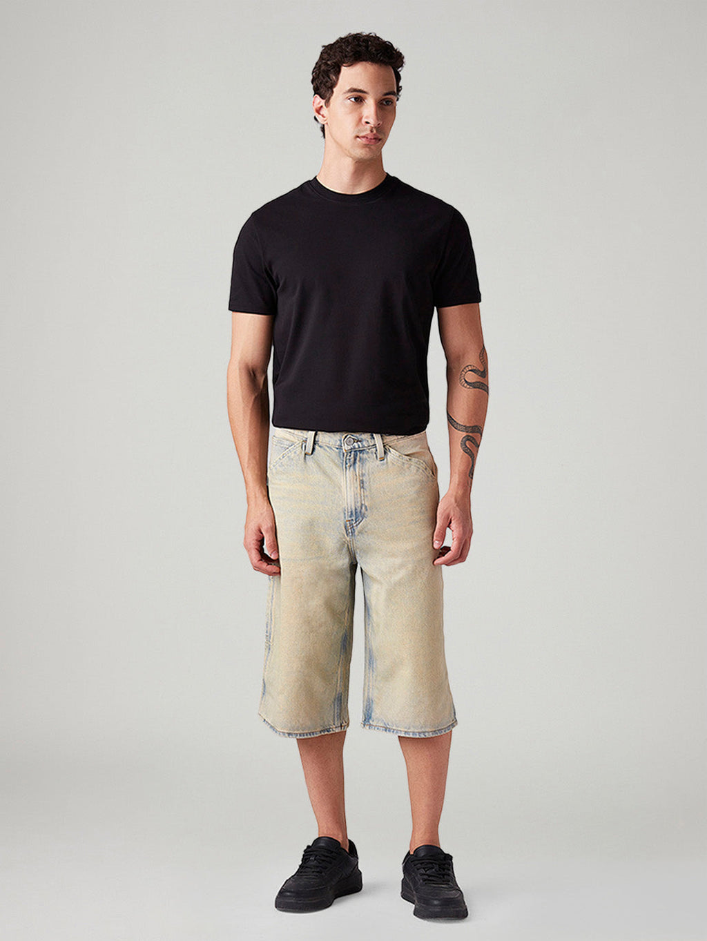Men's 568 Light Blue Loose Fit Mid Rise Shorts