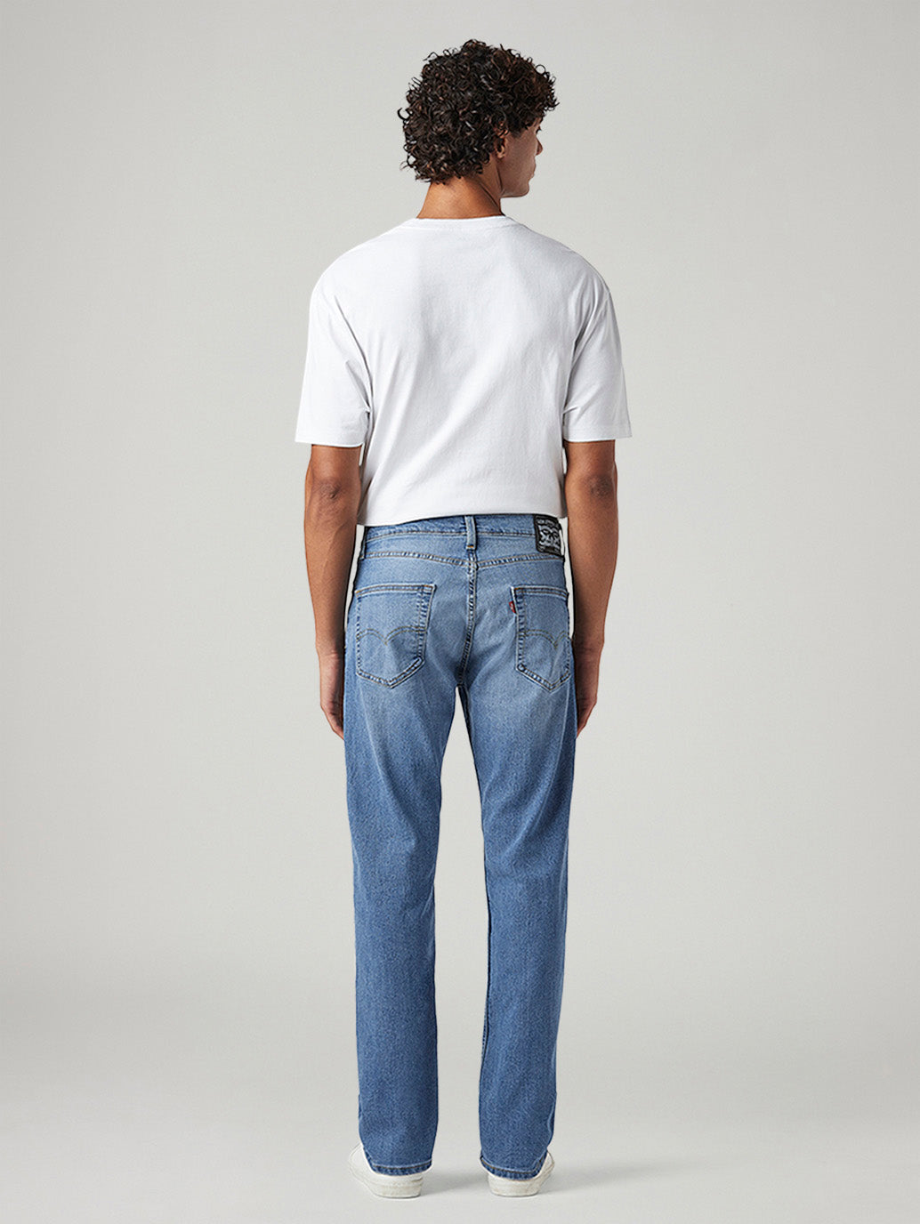 Men's 505 Med Indigo Straight Fit Mid Rise Jeans