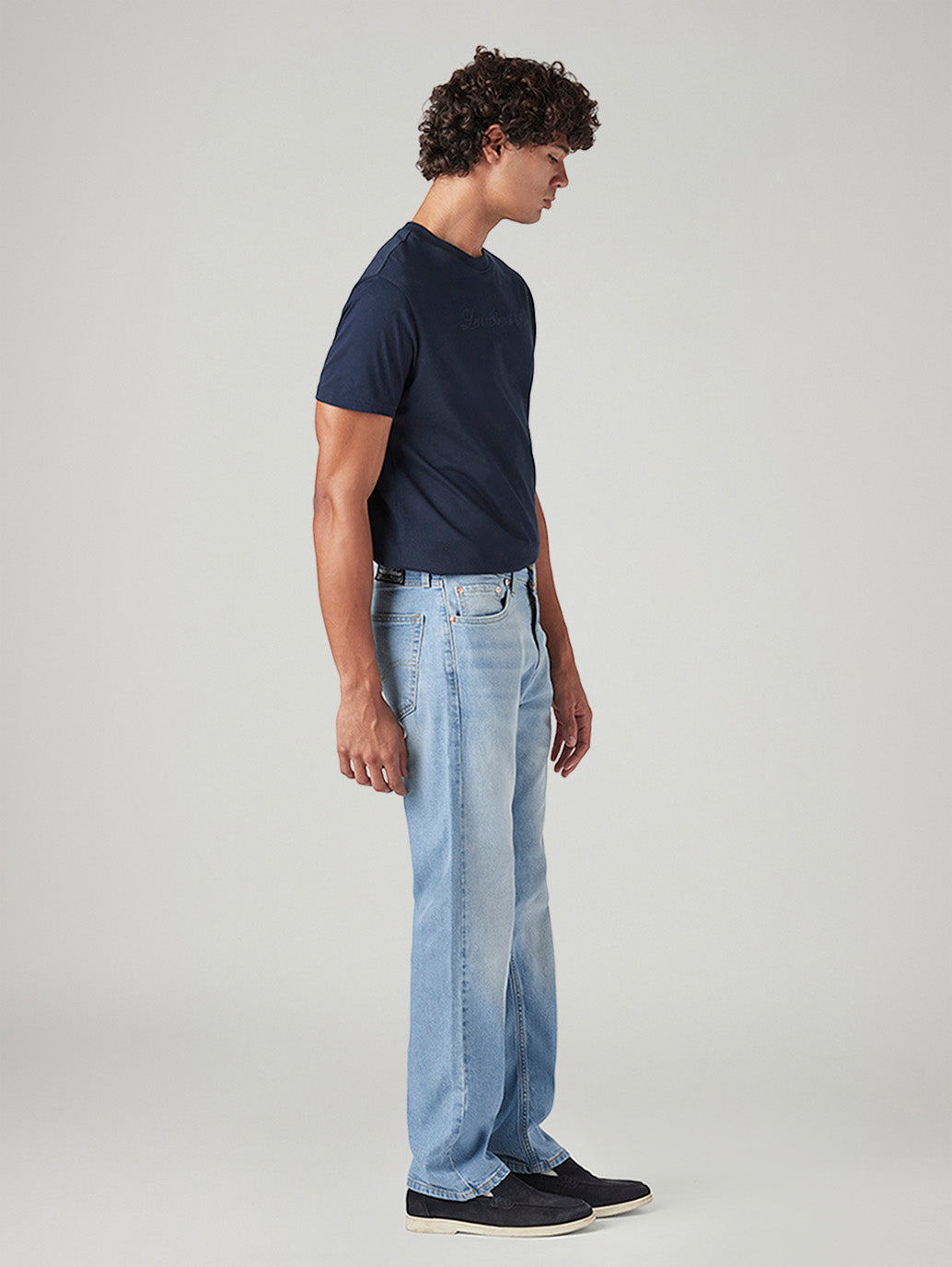 Men's 505 Light Blue Straight Fit Mid Rise Jeans
