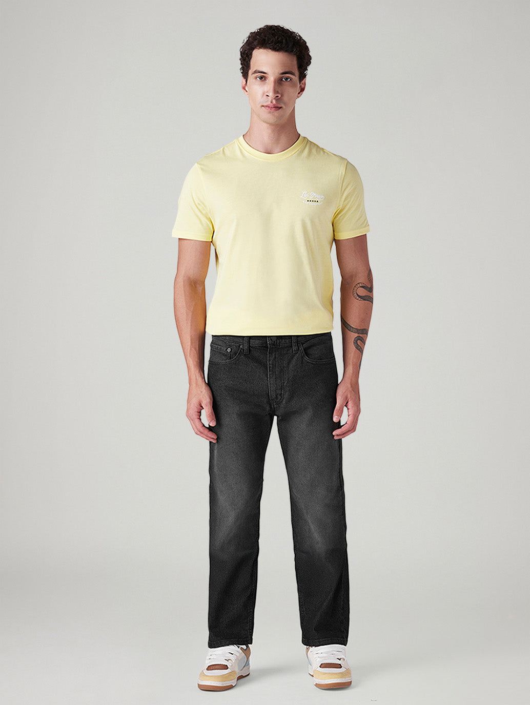 Men's 505 Black Straight Fit Mid Rise Jeans