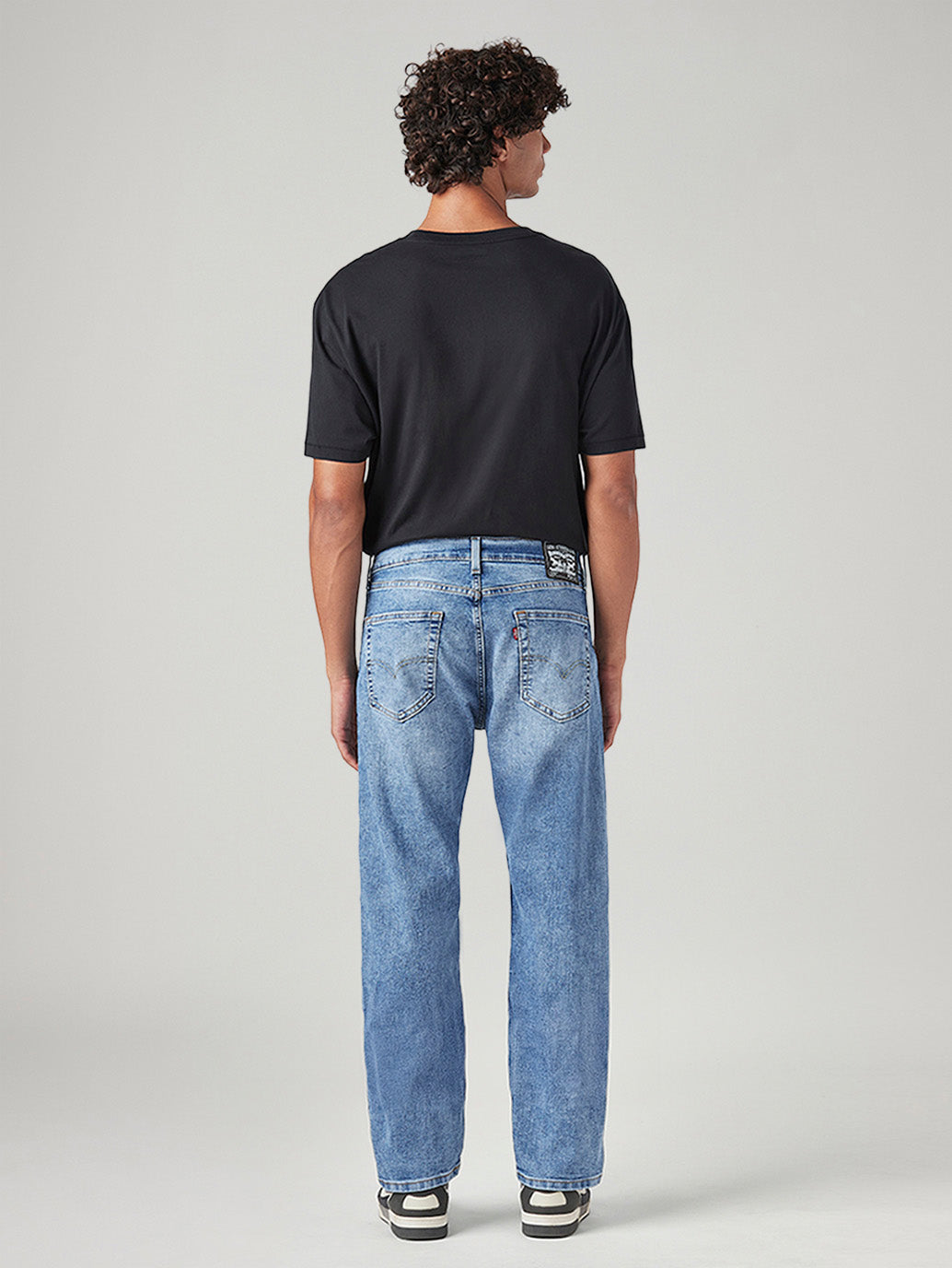 Men's 505 Light Blue Straight Fit Mid Rise Jeans