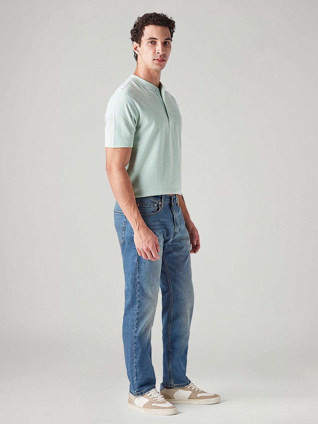 Men's 505 Med Indigo Straight Fit Mid Rise Jeans