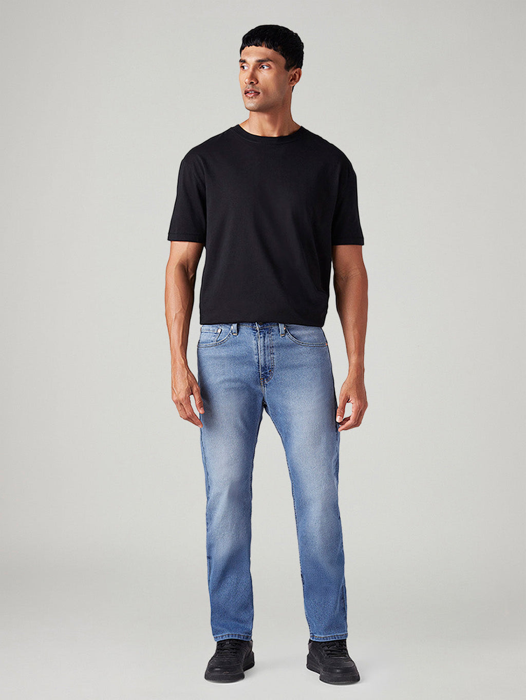 Men's 505 Light Indigo Straight Fit Mid Rise Jeans