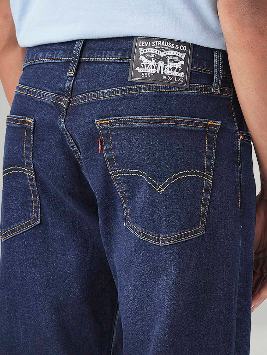 Men's 555 Dark Blue Relaxed Straight Fit Mid Rise Jeans