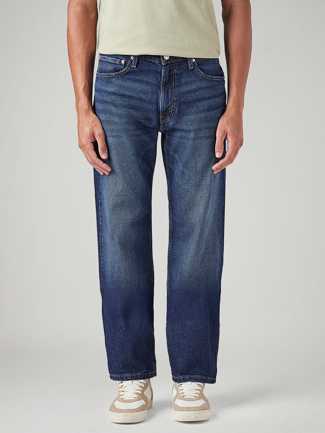 Men's 555 Blue Relaxed Straight Fit Mid Rise Jeans