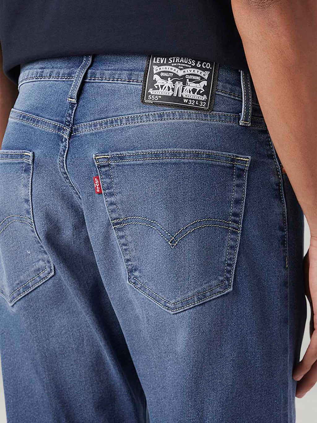 Men's 555 Blue Relaxed Straight Fit Mid Rise Jeans