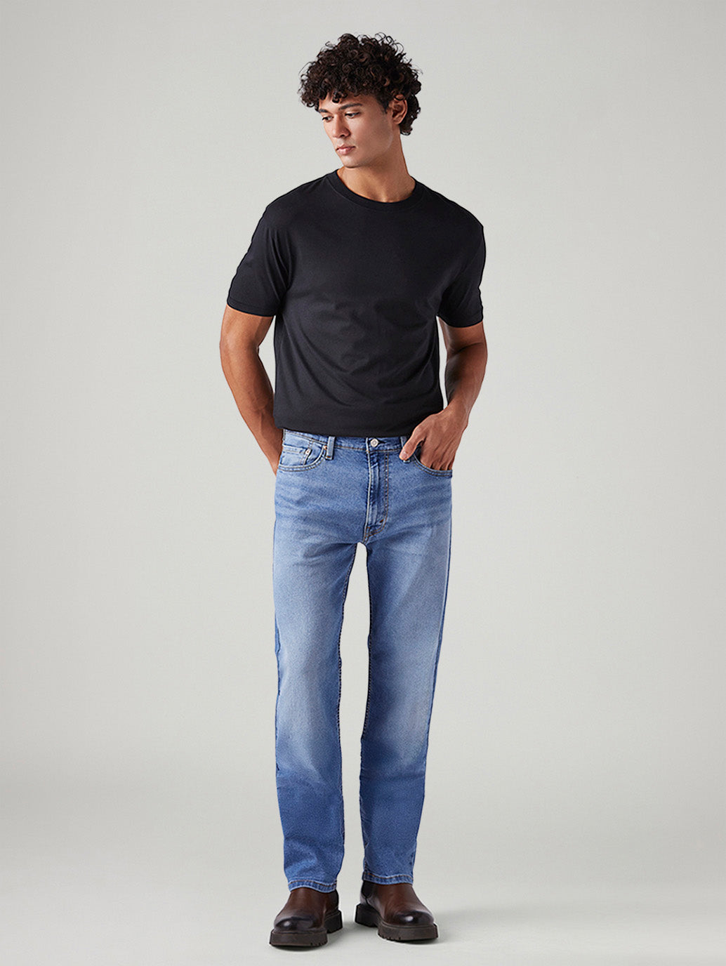 Men's 555 Light Blue Relaxed Straight Fit Mid Rise Jeans