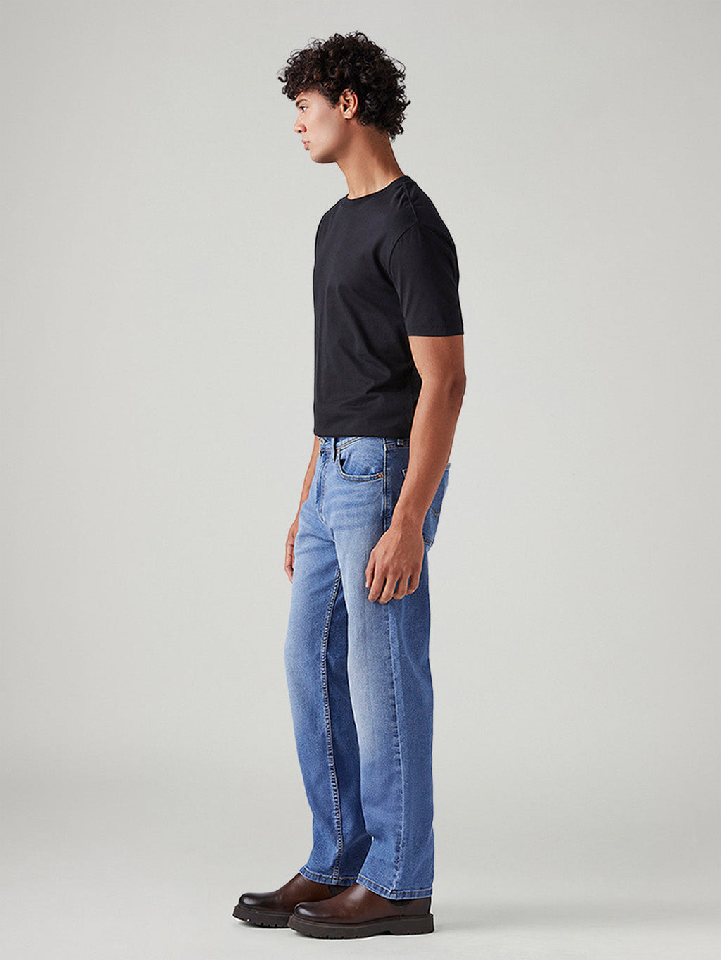 Men's 555 Light Blue Relaxed Straight Fit Mid Rise Jeans