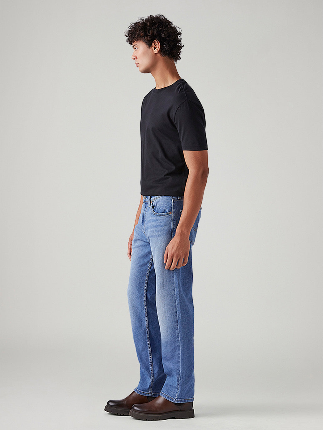 Men's 555 Light Blue Relaxed Straight Fit Mid Rise Jeans