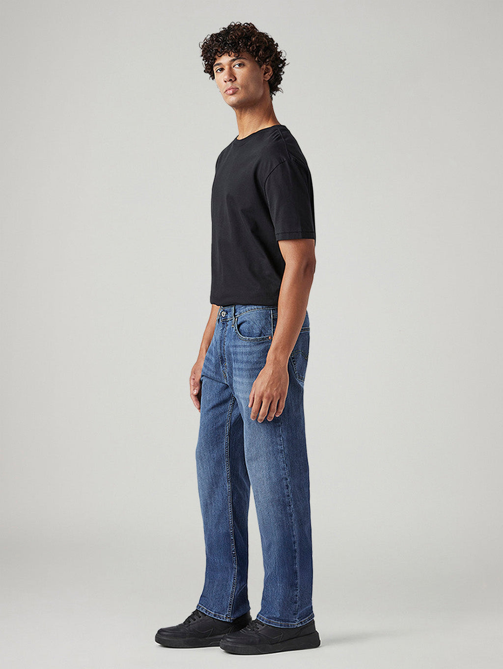 Men's 555 Blue Relaxed Straight Fit Mid Rise Jeans