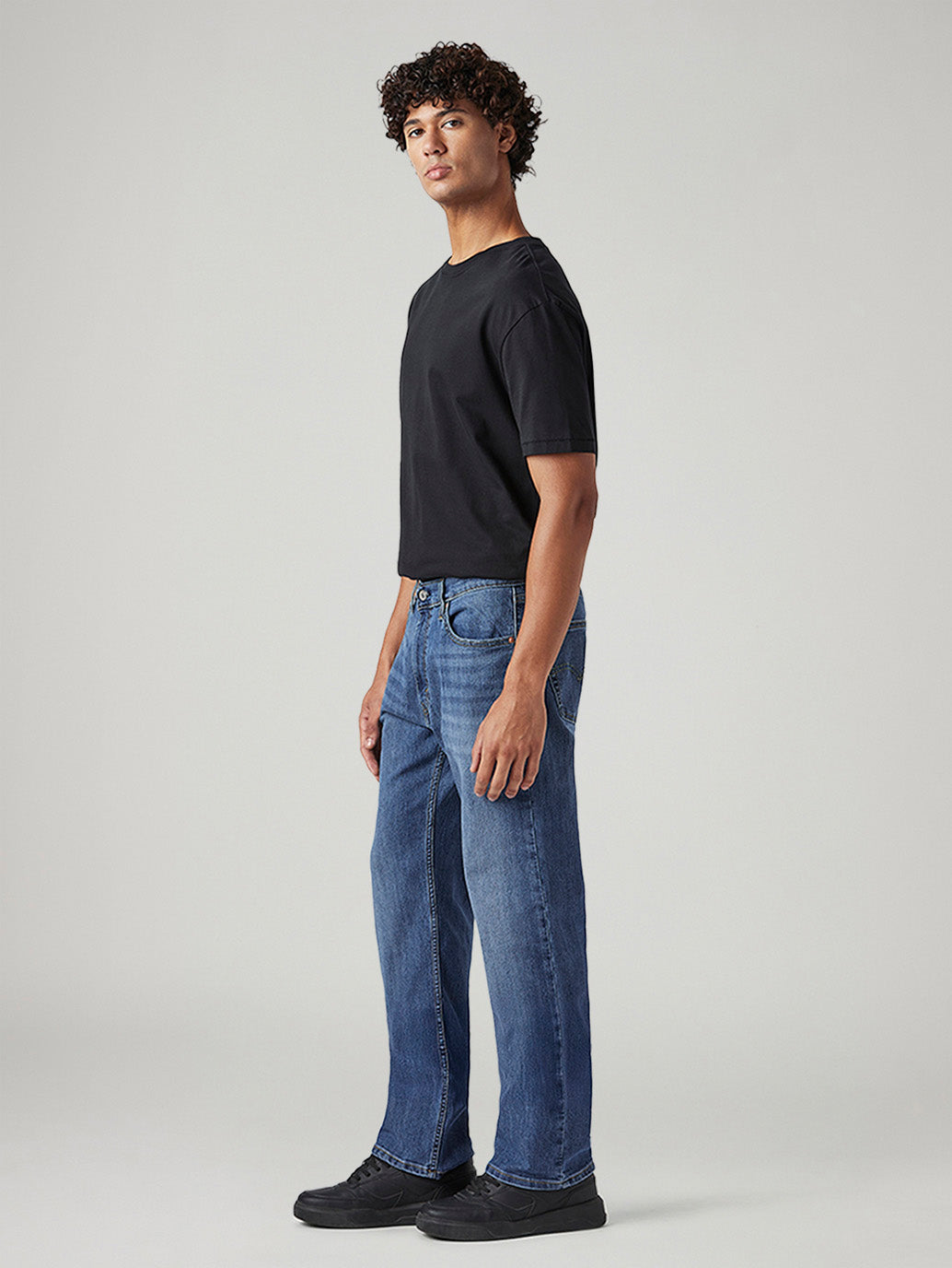 Men's 555 Blue Relaxed Straight Fit Mid Rise Jeans