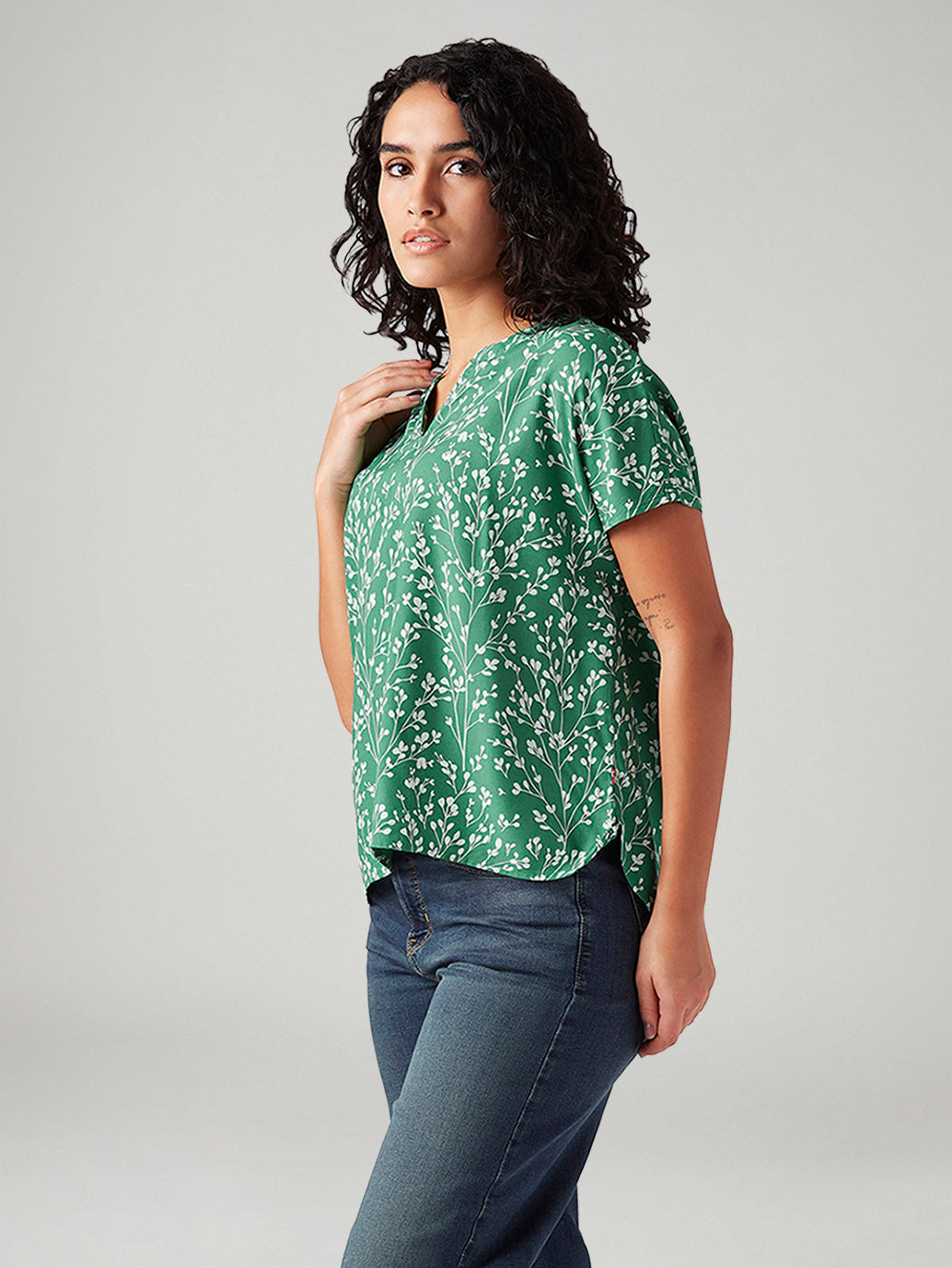 Women's Floral Regular Fit Top