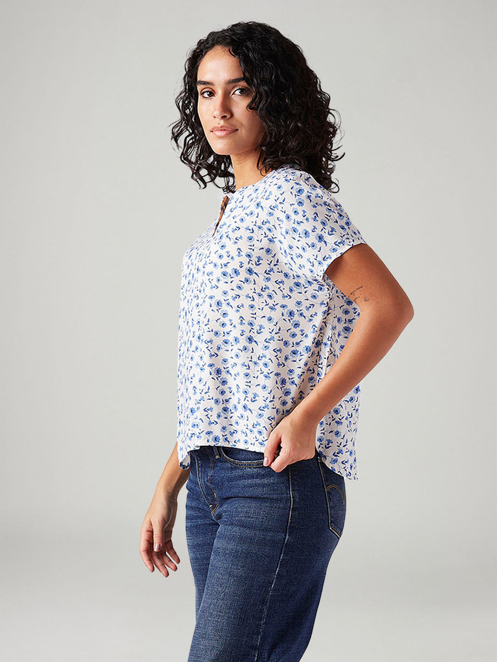 Women's Floral Regular Fit Top