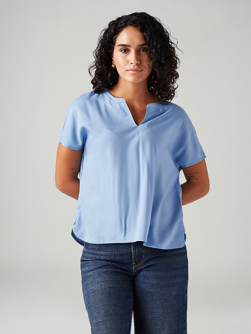 Women's Solid Relaxed Fit Top